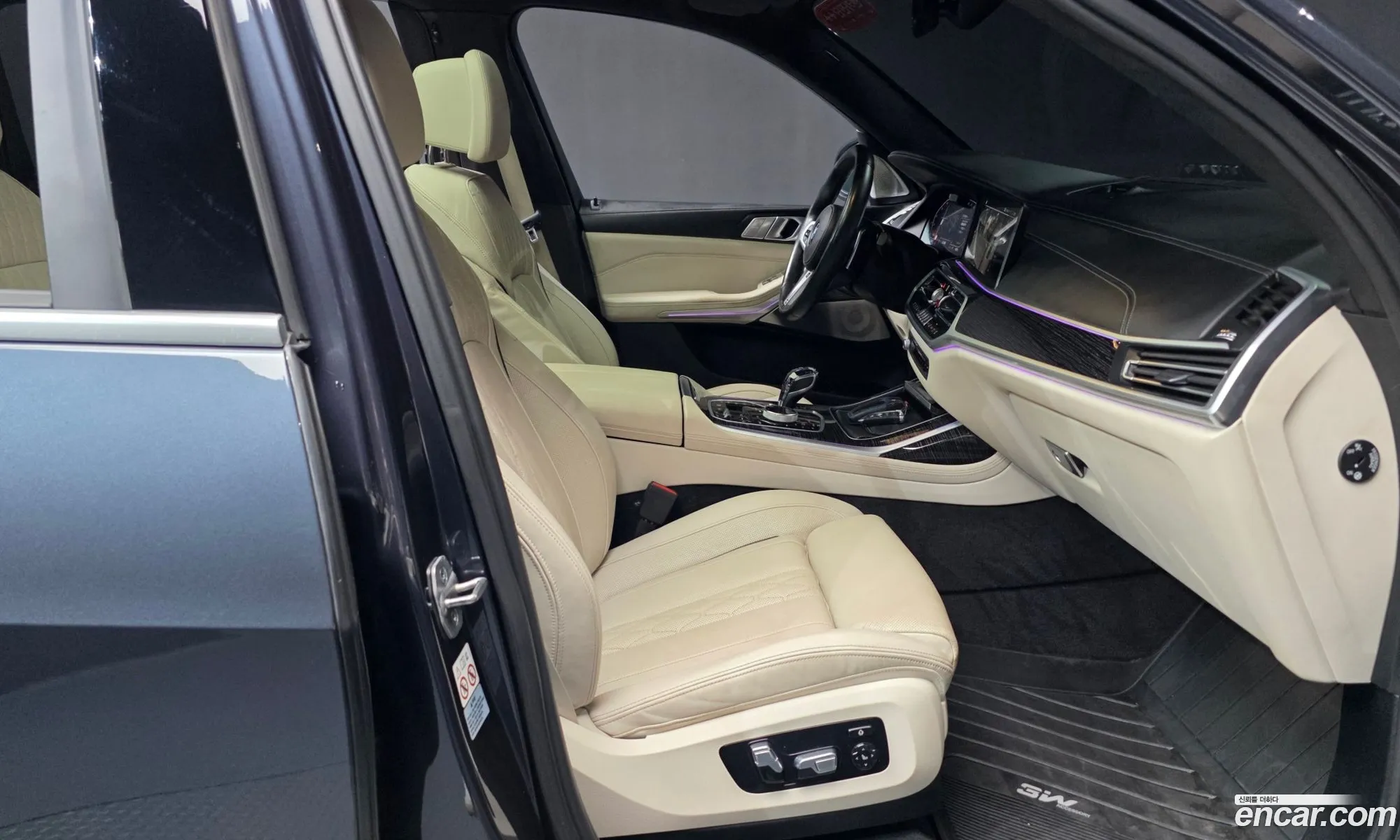 BMW X7 2021 WBATB4100N9J34116 — 19
