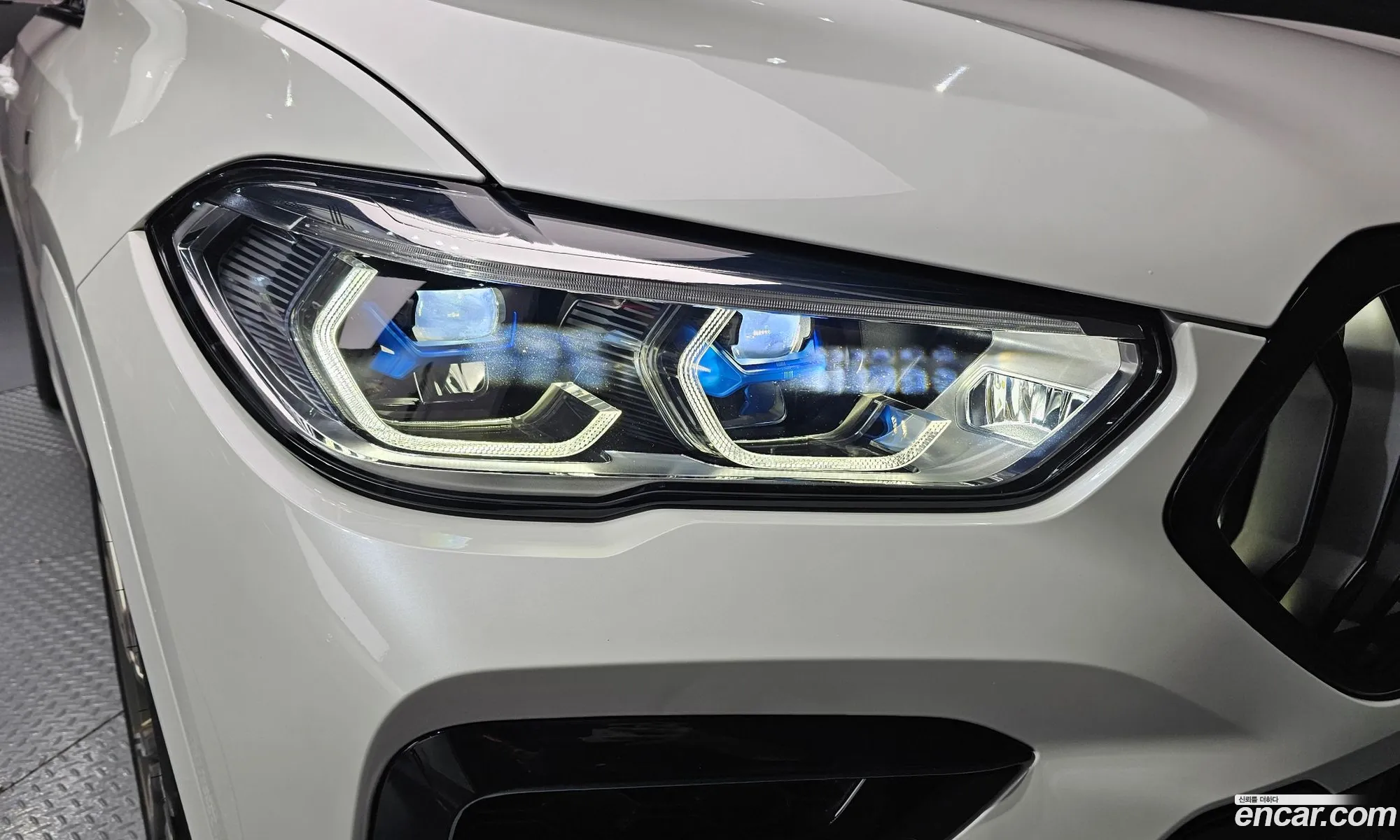 BMW X6 2023 — 20