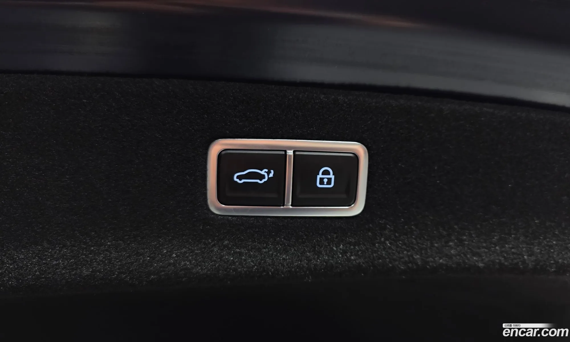 Genesis G90 2022 KMTFE11DDPU019455 — 4