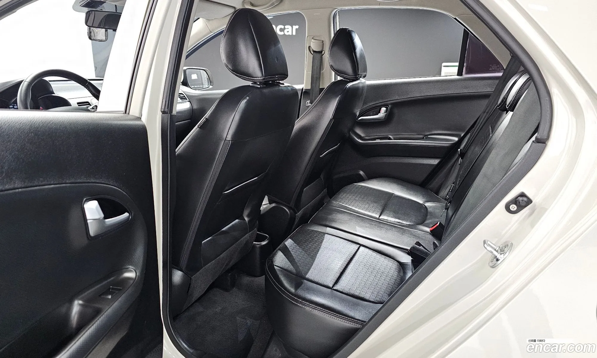 Kia Morning 2015 KNABX511BGT008228 — 33