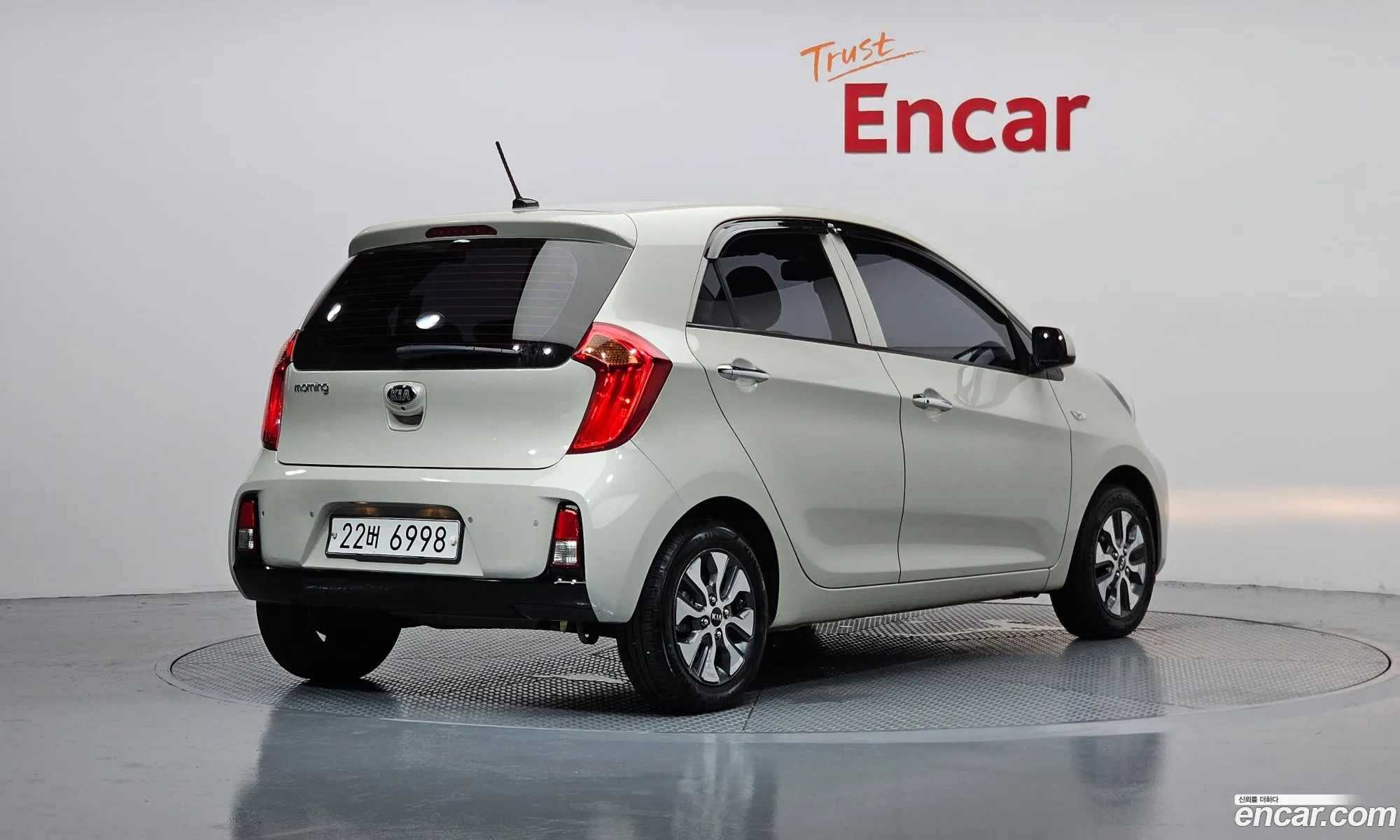 Kia Morning 2015 KNABX511BGT008228 — 17