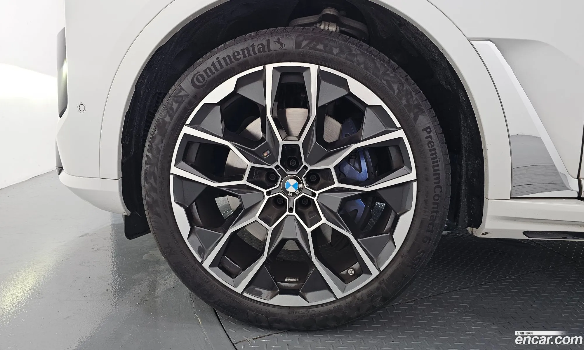 BMW X7 2025 — 4