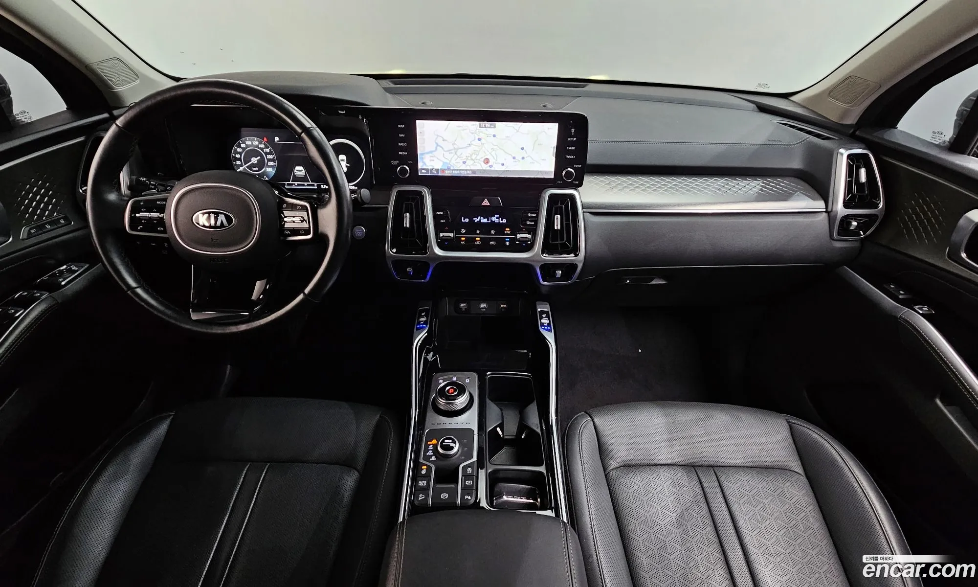 Kia Sorento 2020 KNARH81BHMA035015 — 3