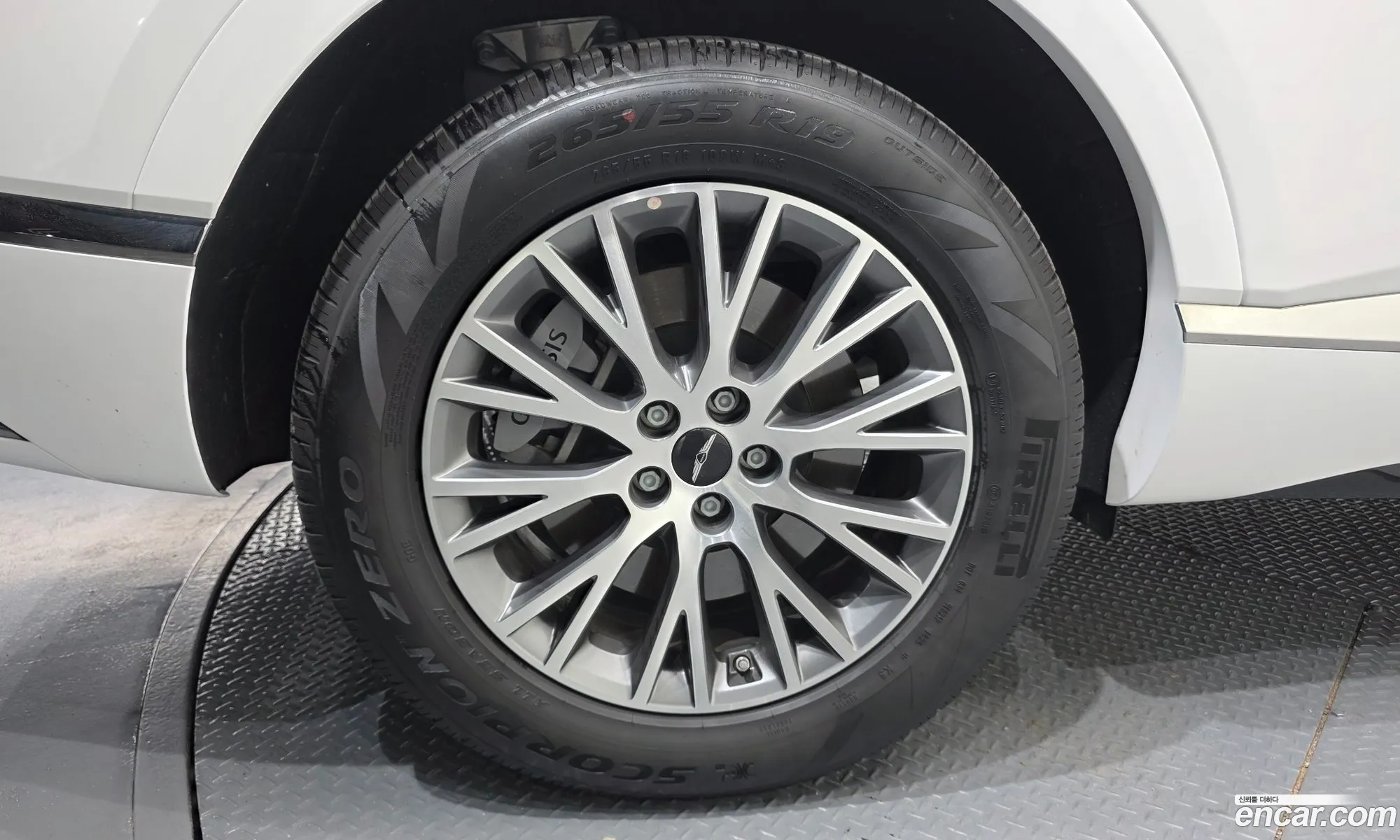 Genesis GV80 2025 KMTHA81BDSU298562 — 12