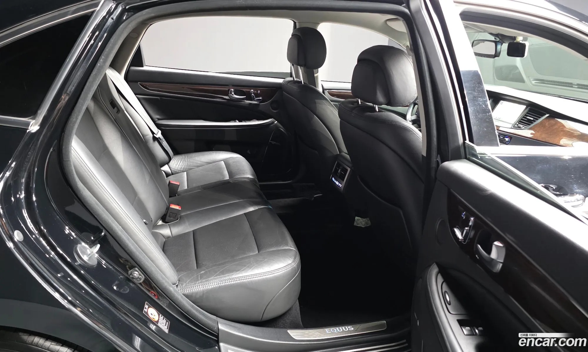 Hyundai Equus 2013 KMHGF41DBEU085164 — 23