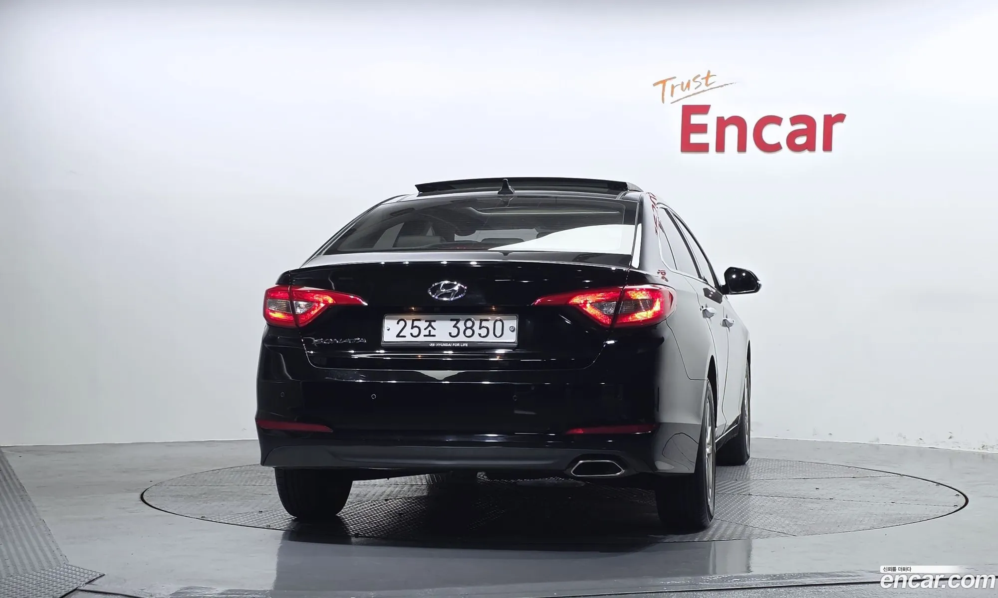 Hyundai LF Sonata 2015 KMHE341DBFA109915 — 21