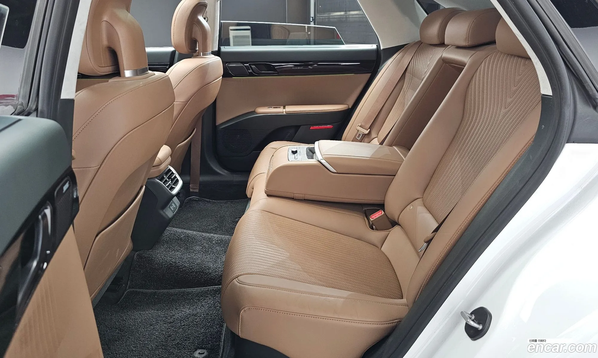Hyundai Grandeur Hybrid 2023 — 2