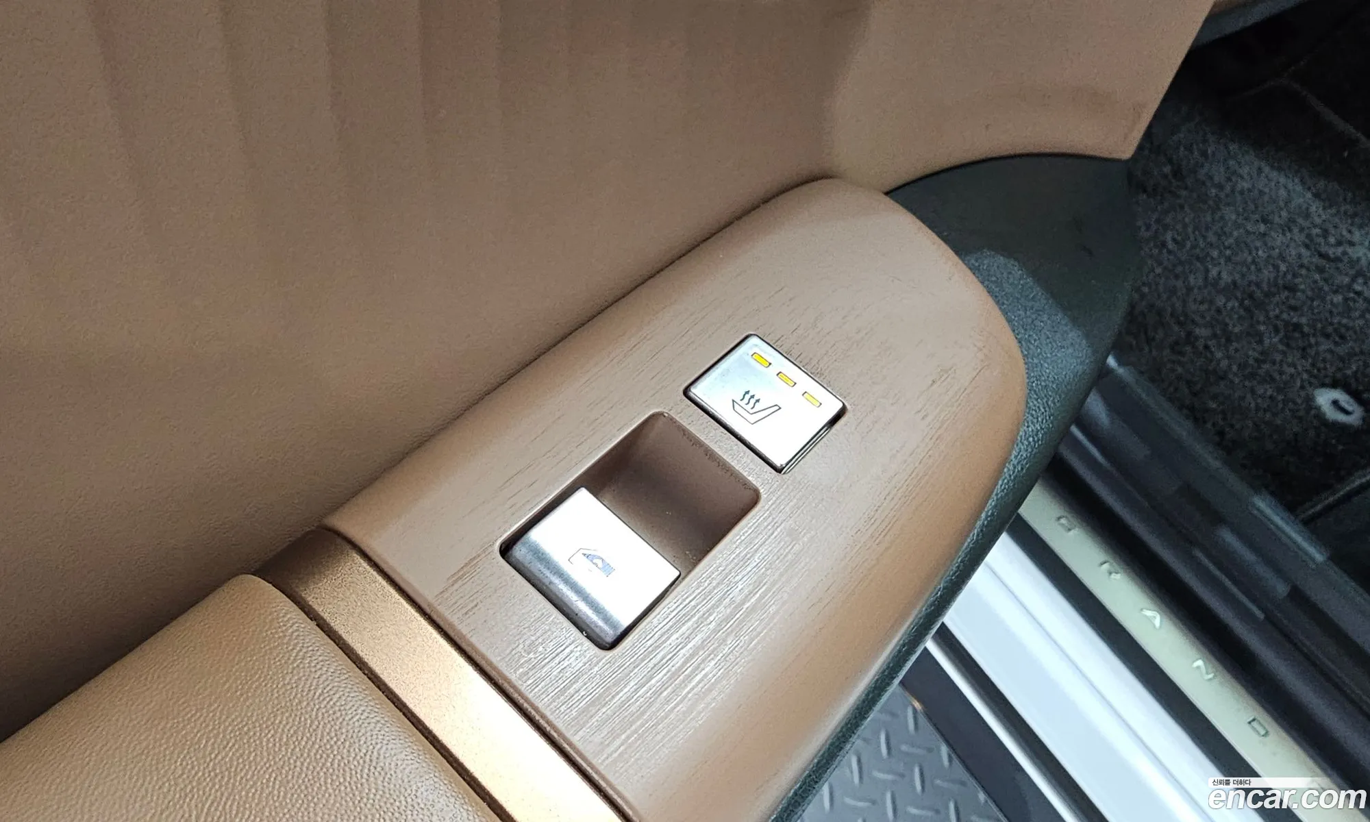 Hyundai Grandeur Hybrid 2023 — 6