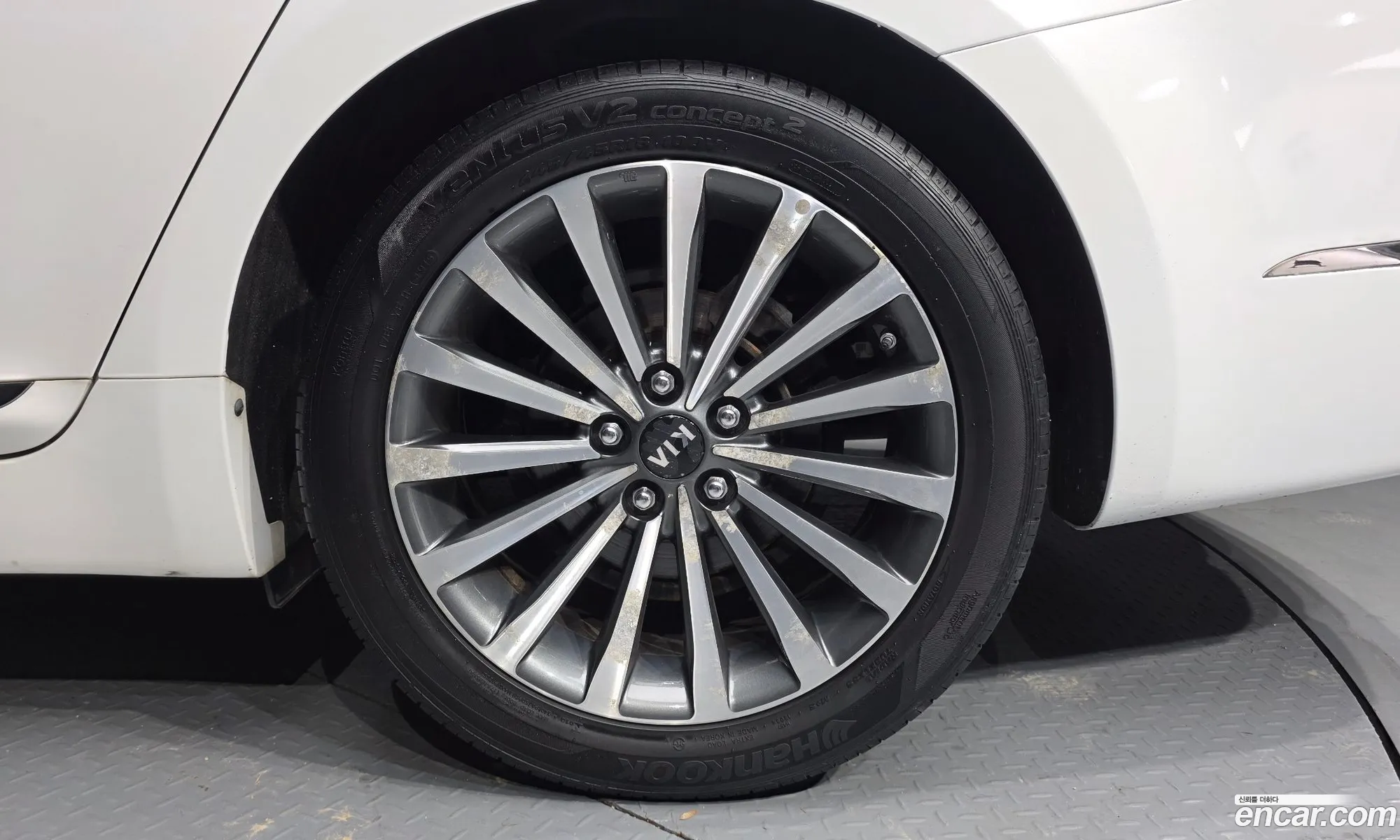 Kia K7 2014 KNALM416BFA181591 — 4