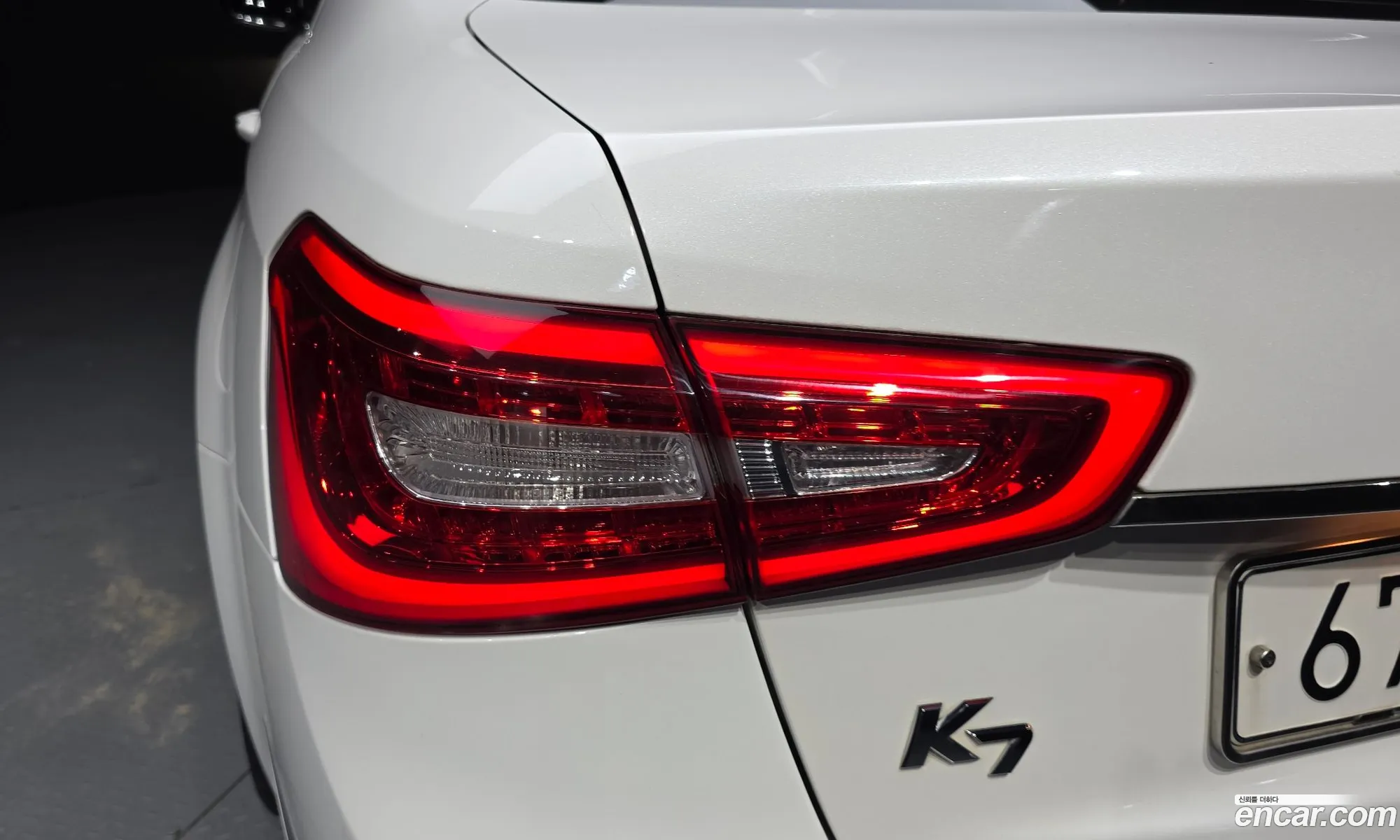 Kia K7 2014 KNALM416BFA181591 — 31