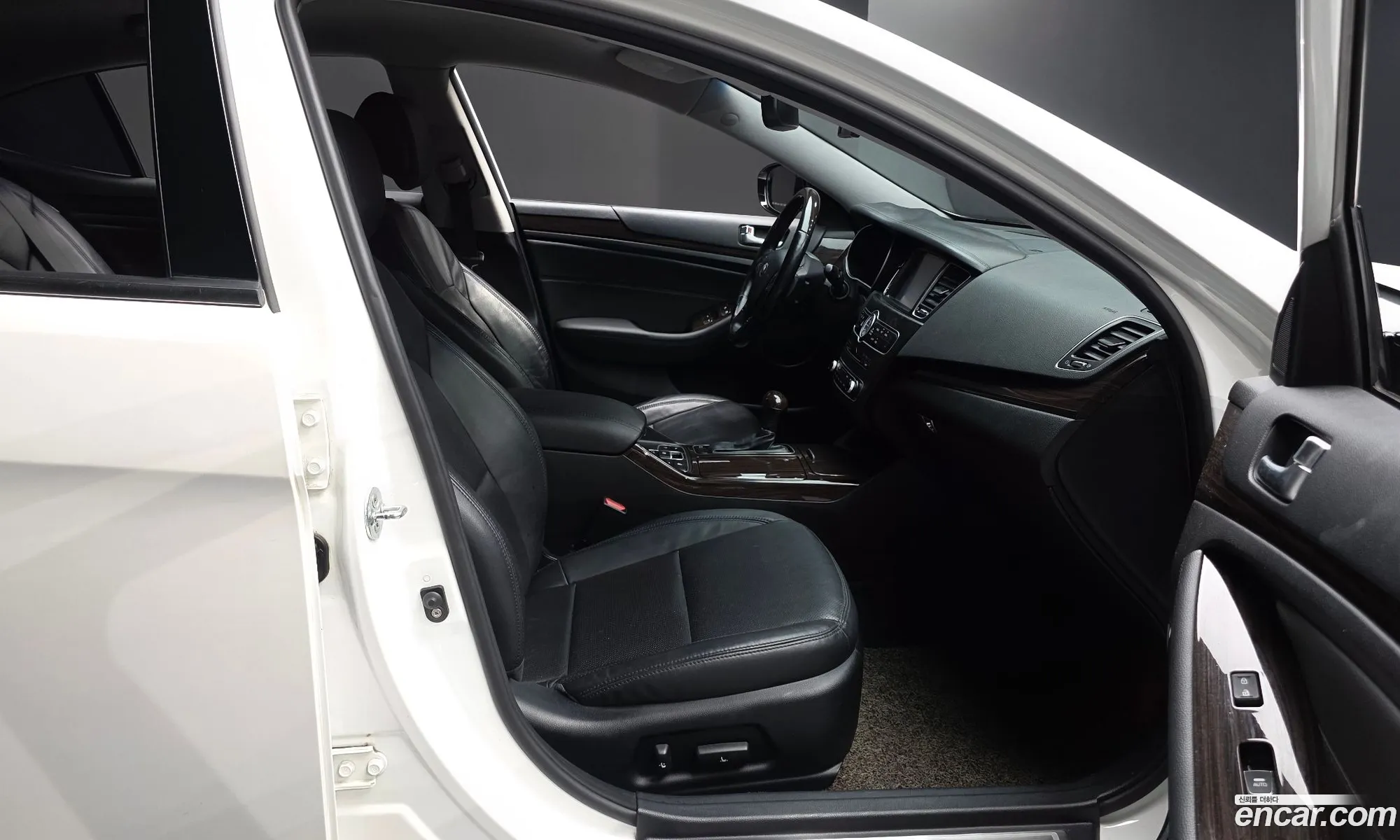 Kia K7 2014 KNALM416BFA181591 — 16