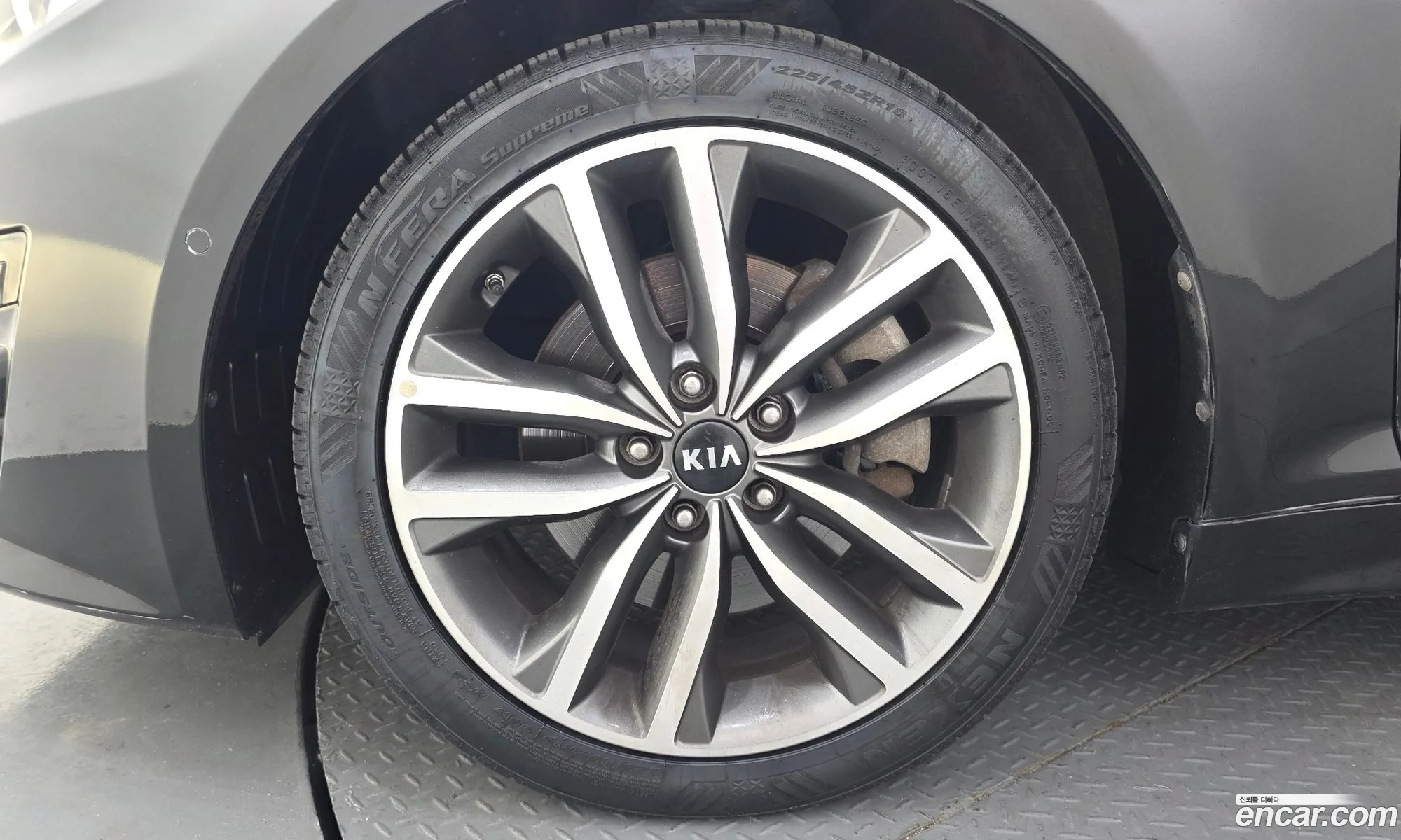 Kia K5 2013 KNAGN416BEA427148 — 8