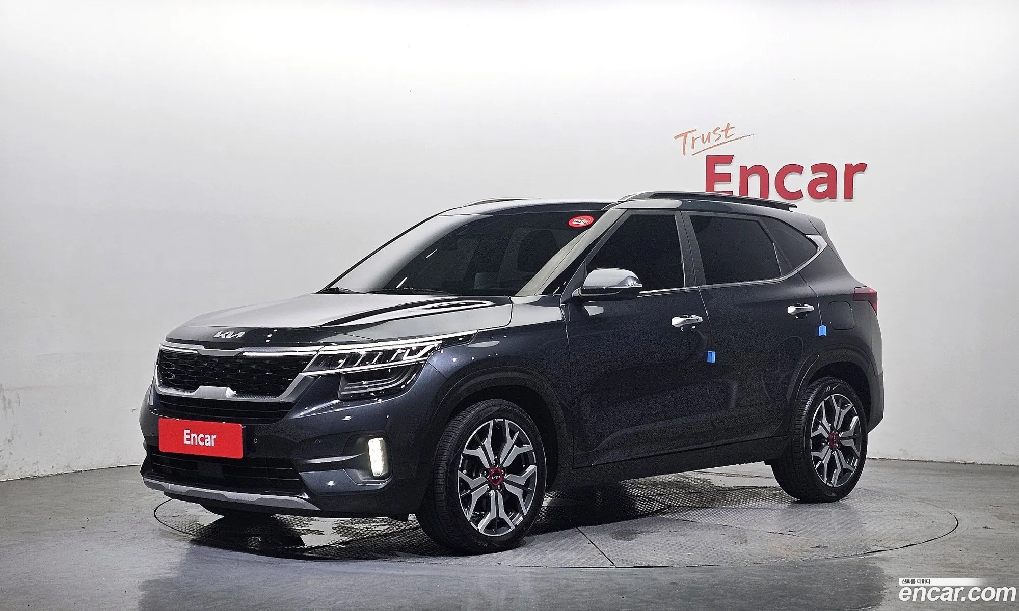 Kia Seltos 2022 KNAET812GPK358617 — 4