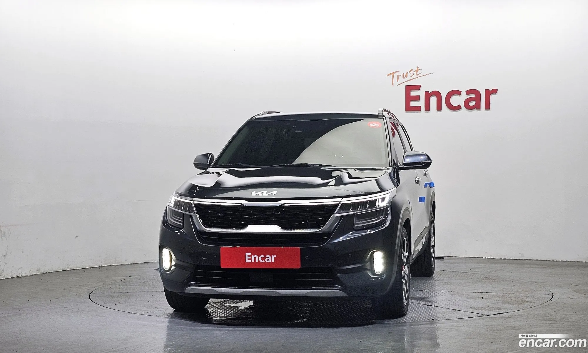 Kia Seltos 2022 KNAET812GPK358617 — 2