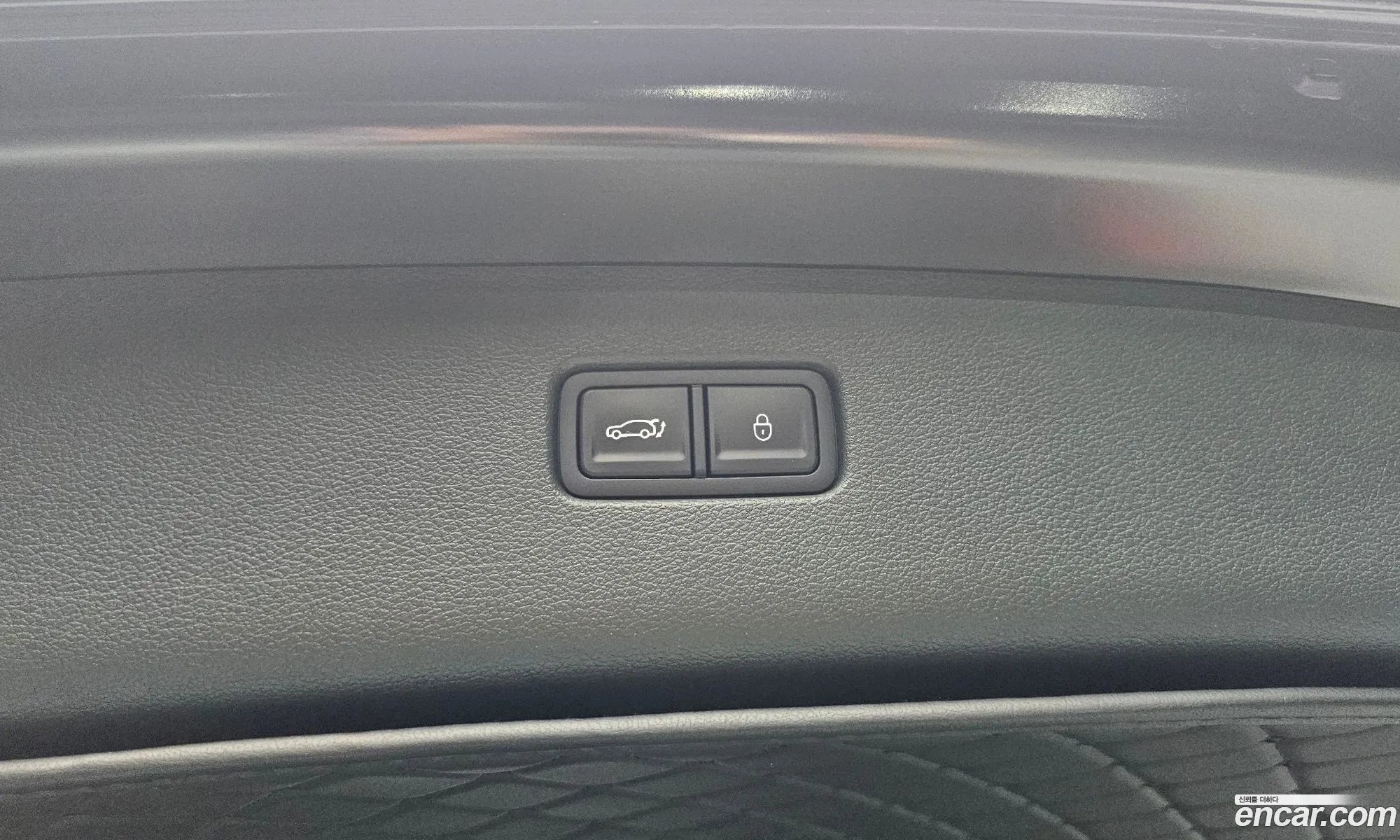 Genesis GV80 2025 KMTHA81BDTU317941 — 37