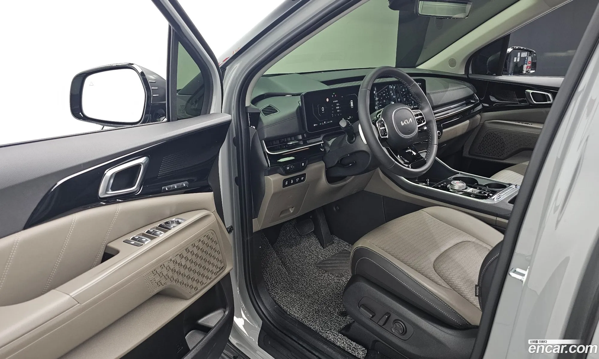 Kia Carnival 2024 KNANE81ABSS028147 — 25
