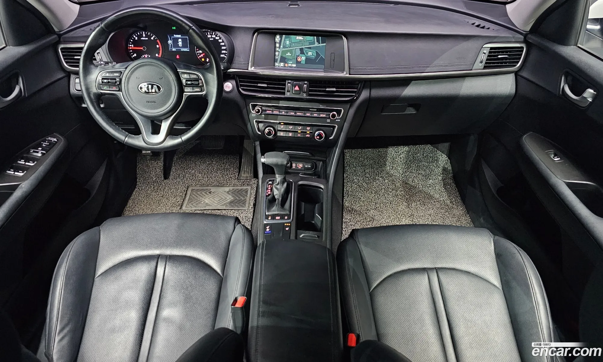 Kia K5 2018 KNAGS415GJA235172 — 2