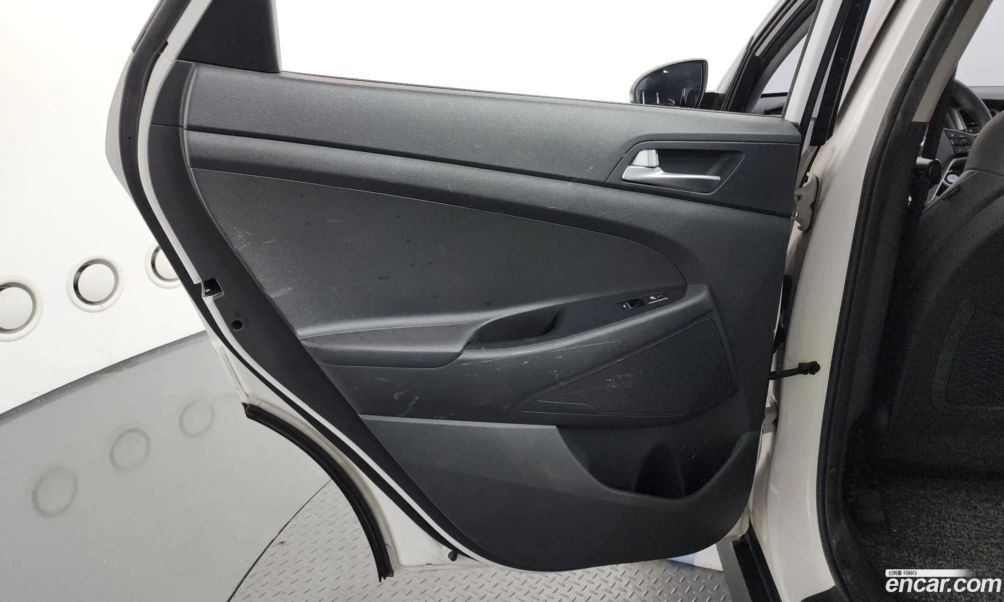 Hyundai Tucson 2016 — 28