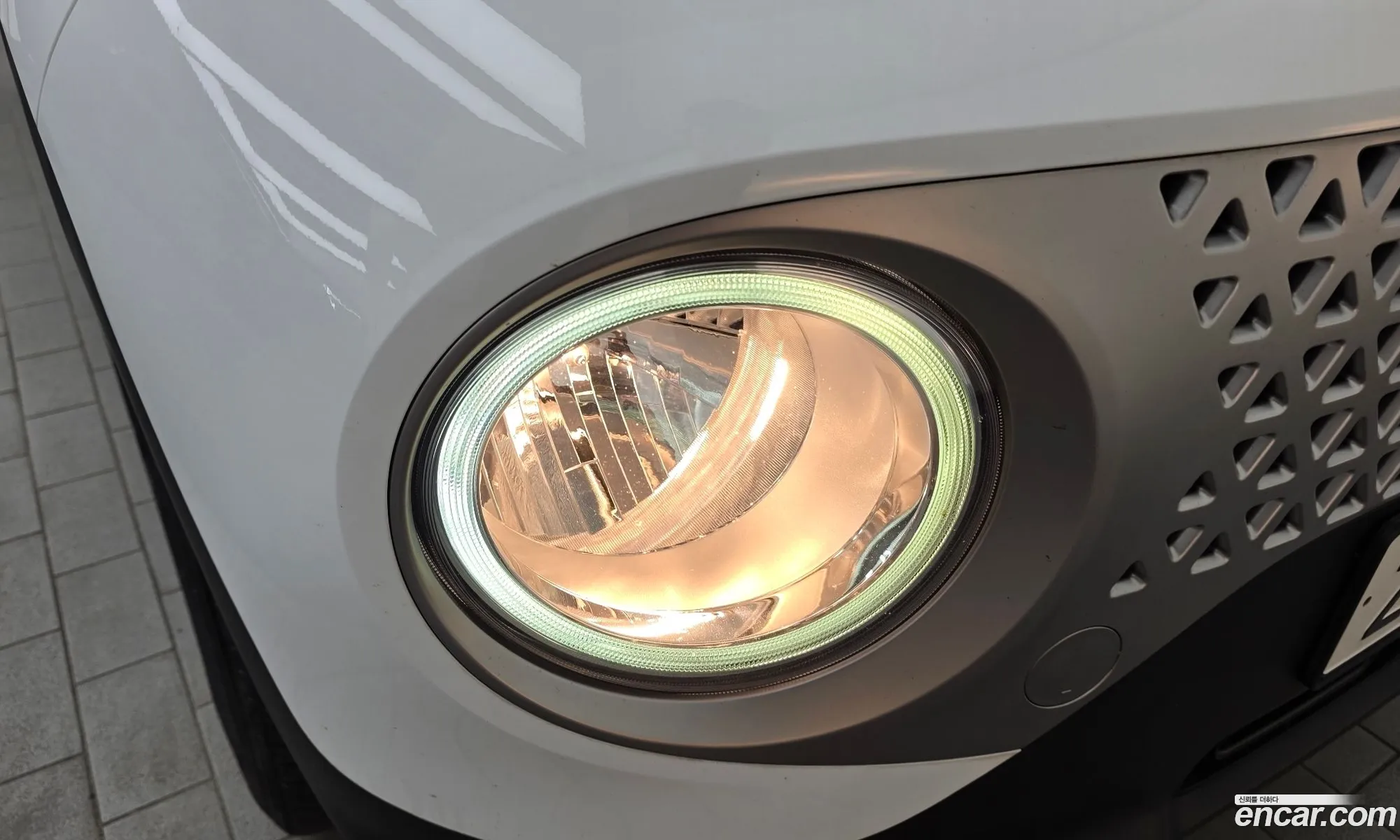 Hyundai Casper 2022 KMHB1518BPW054024 — 24