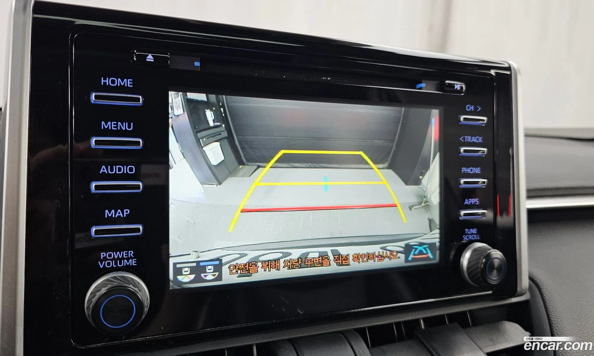 Toyota RAV4 2019 JTMW1RFV0KD024096 — 2