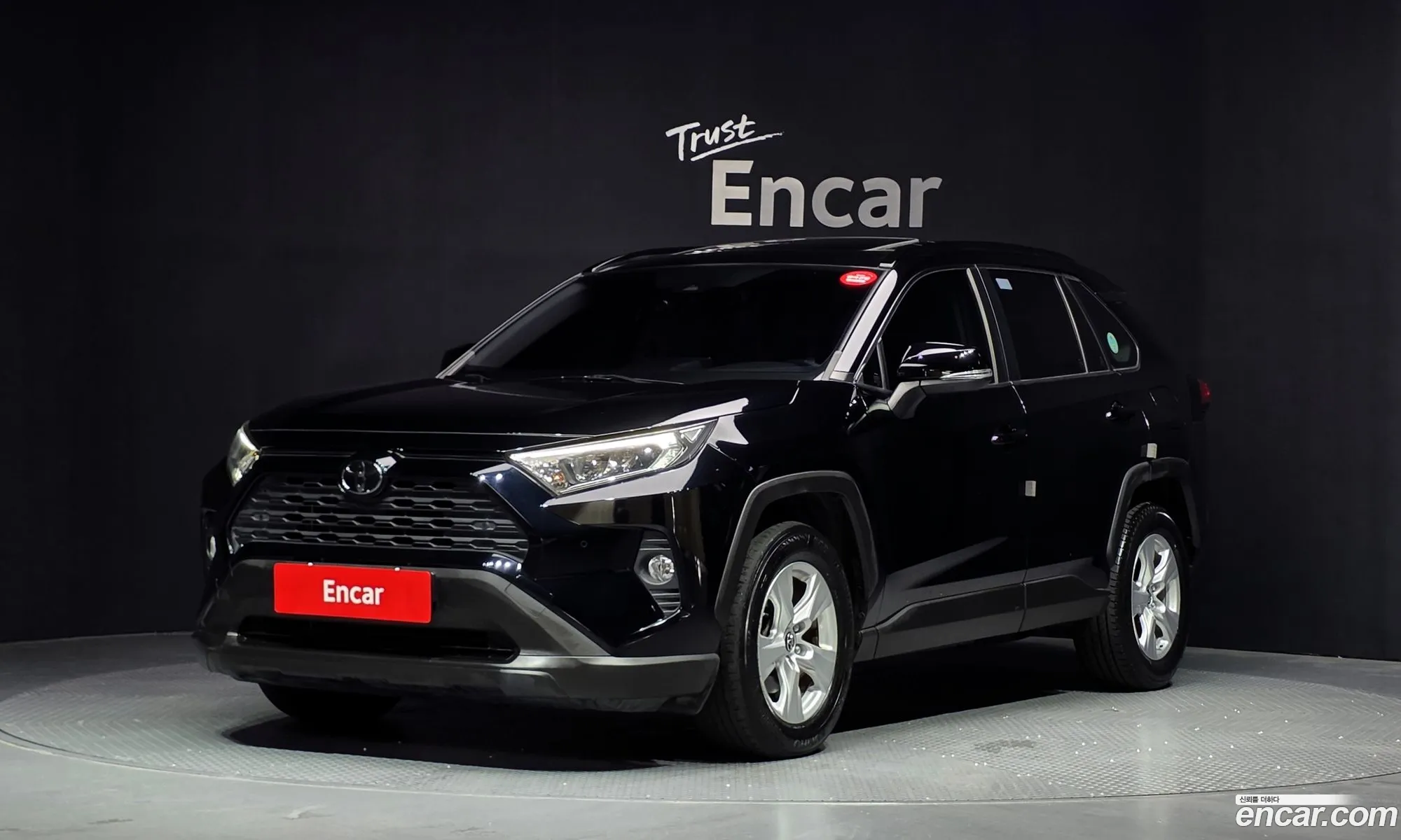 Toyota RAV4 2019 JTMW1RFV0KD024096 — 16