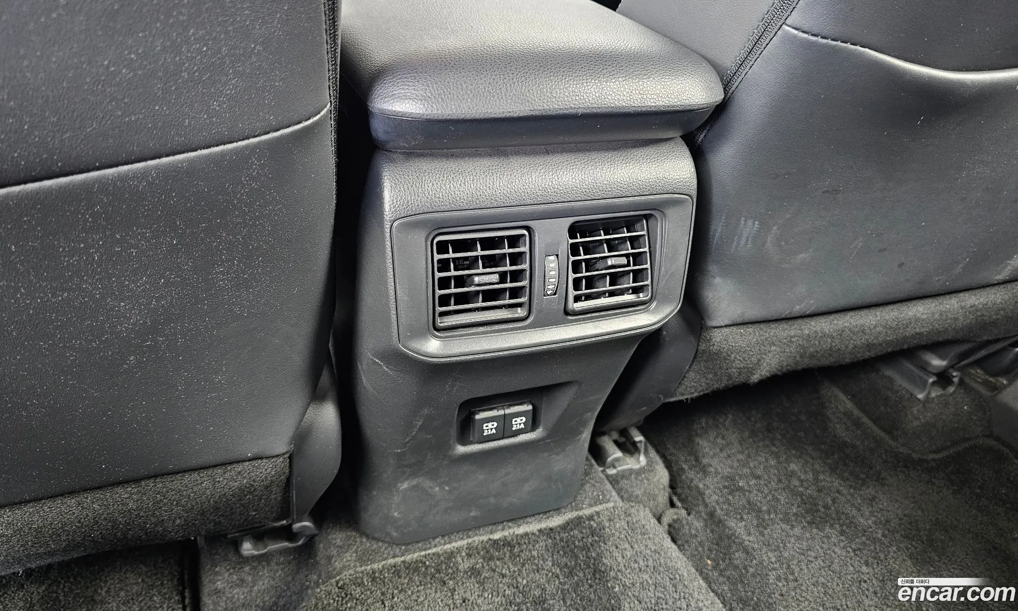 Toyota RAV4 2019 JTMW1RFV0KD024096 — 13