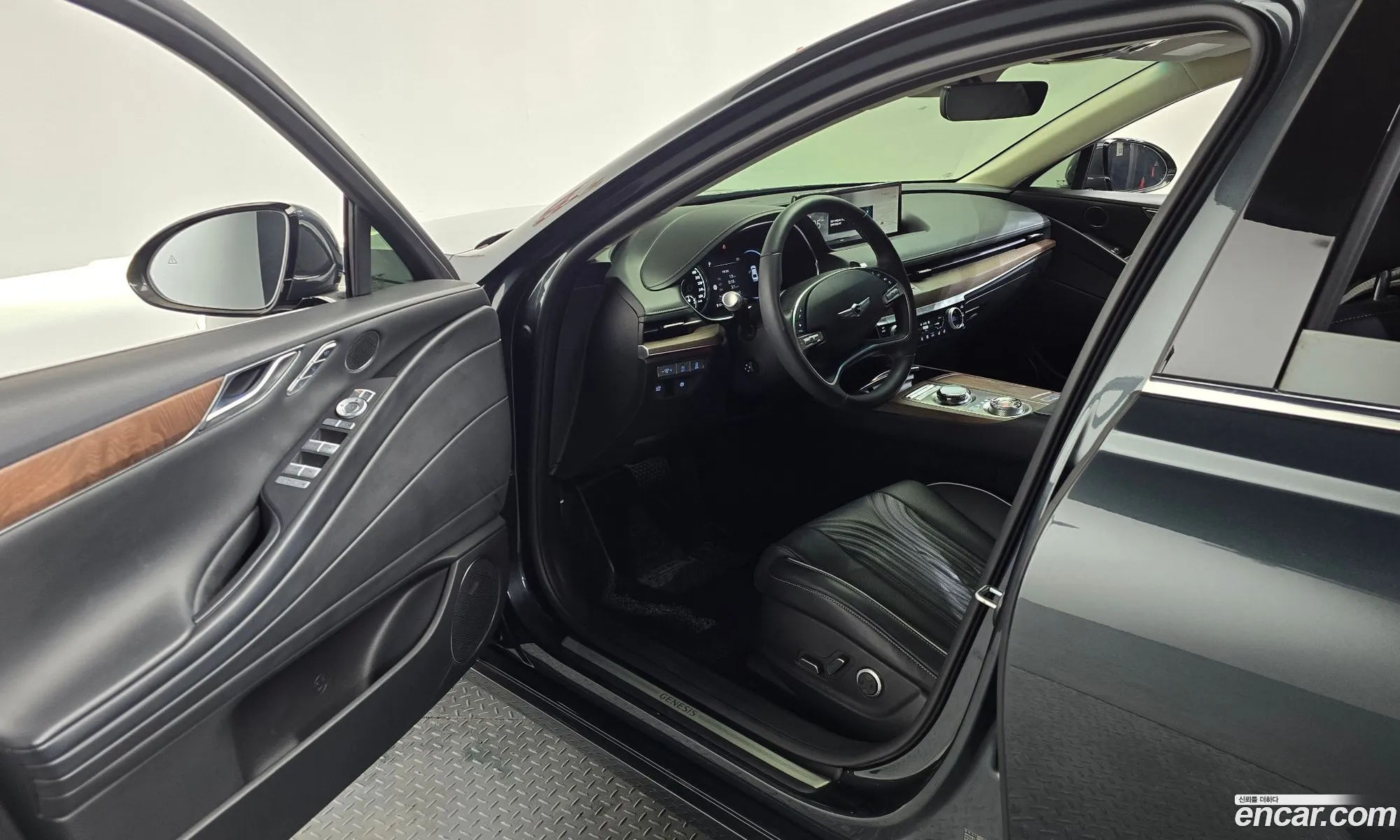 Genesis G80 2023 — 15