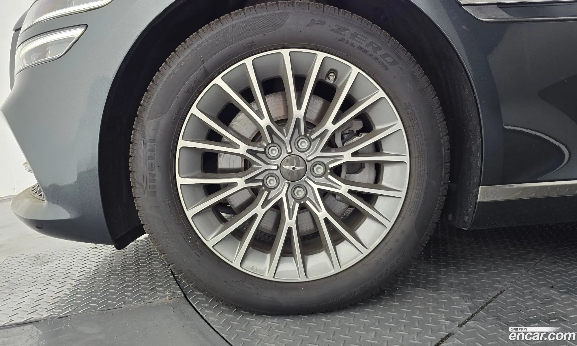 Genesis G80 2023 — 9