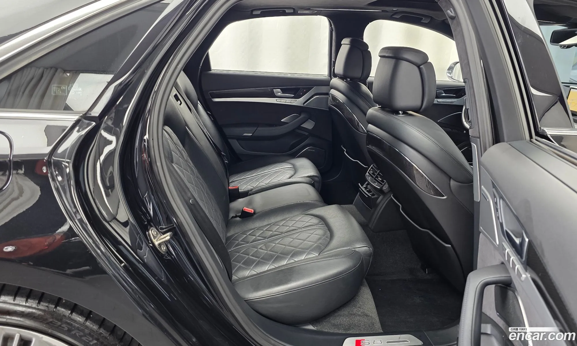 Audi S8 2014 — 4