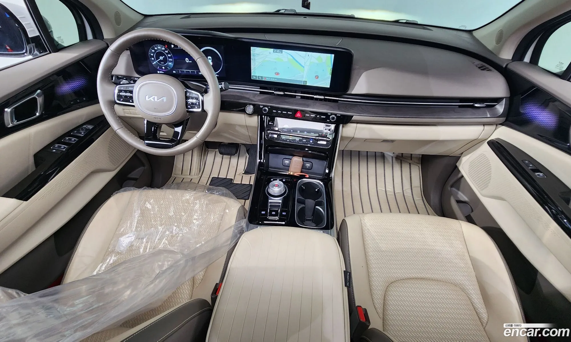 Kia Carnival 2023 KNANE813BPS356771 — 4