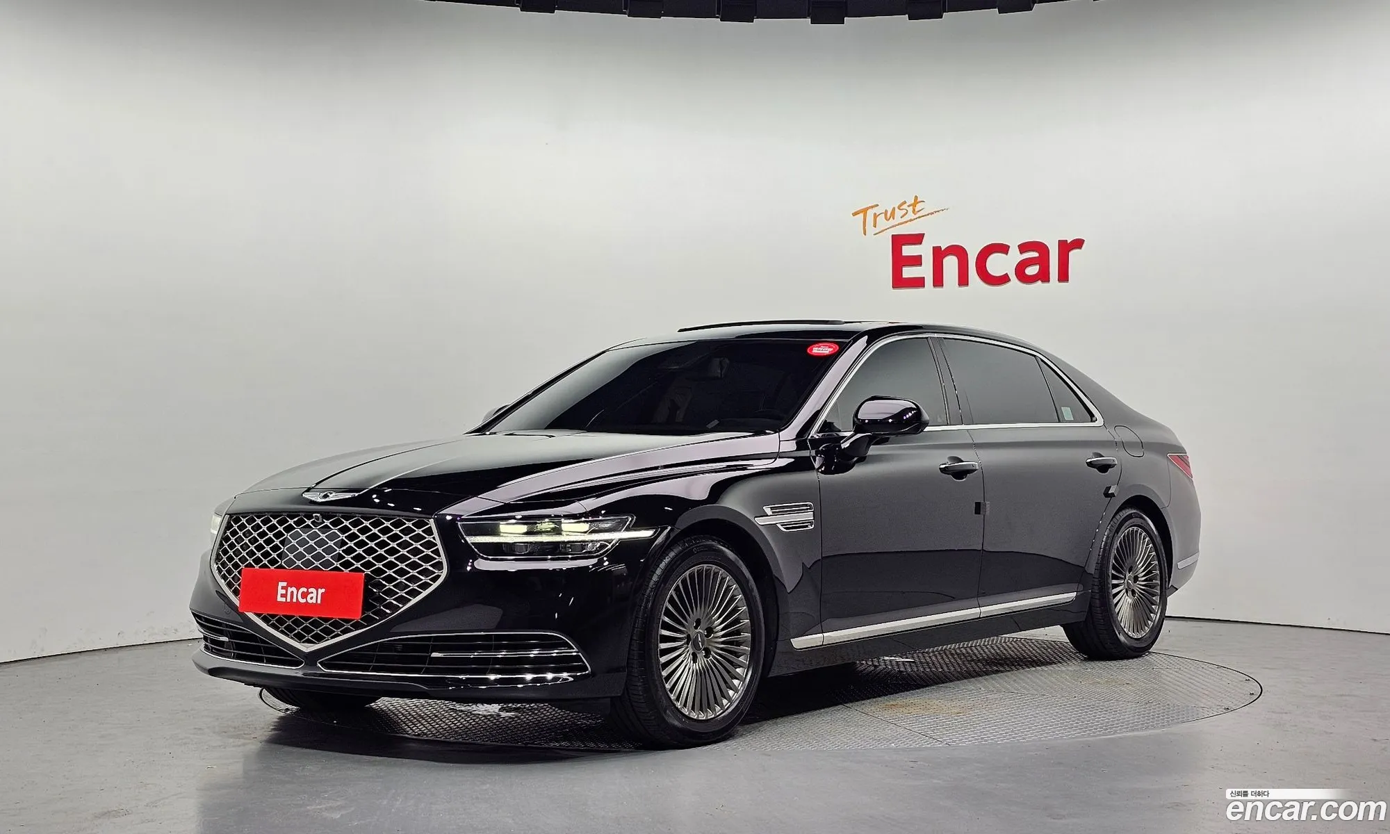 Genesis G90 2021 KMHG141DDMU094036 — 3