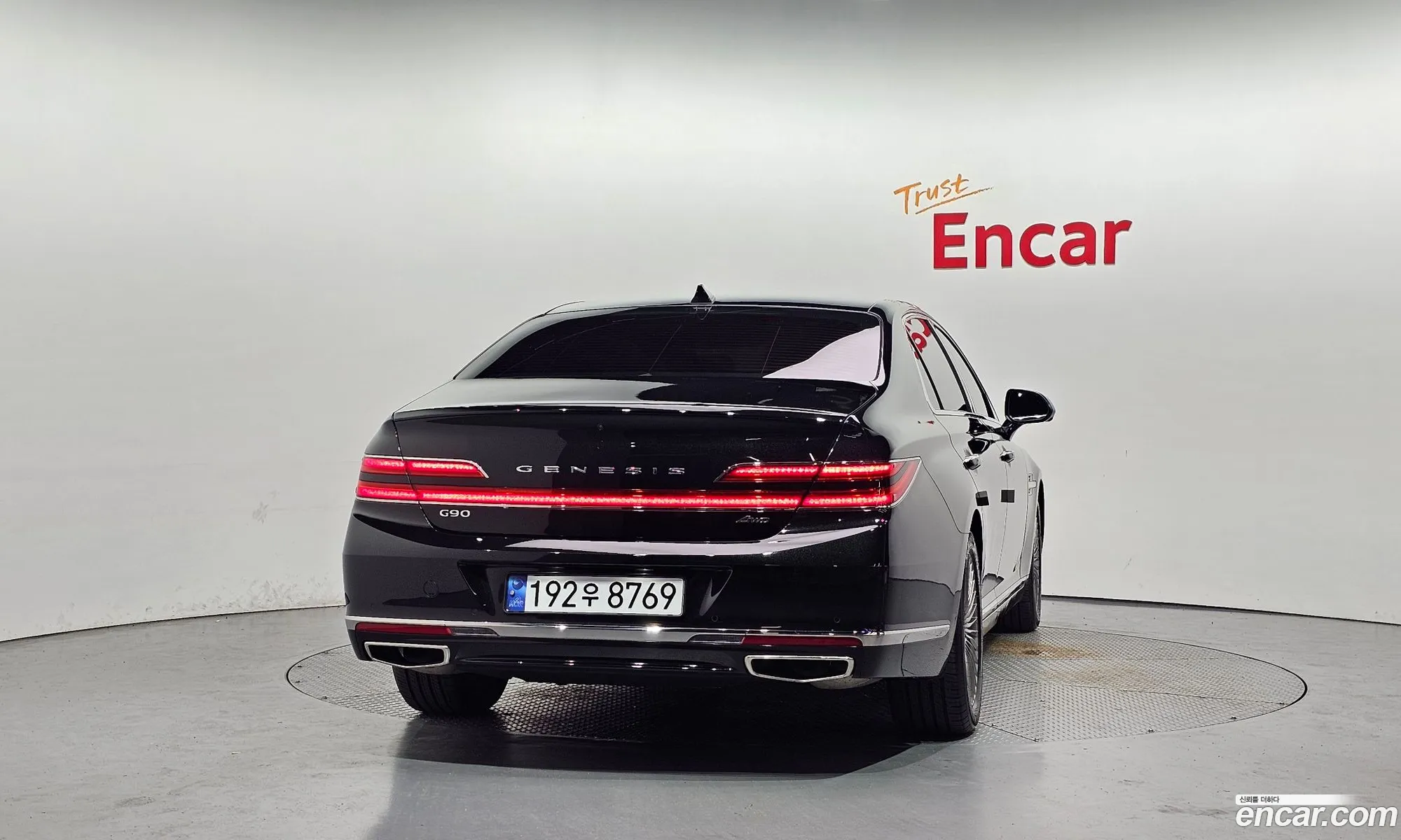 Genesis G90 2021 KMHG141DDMU094036 — 4