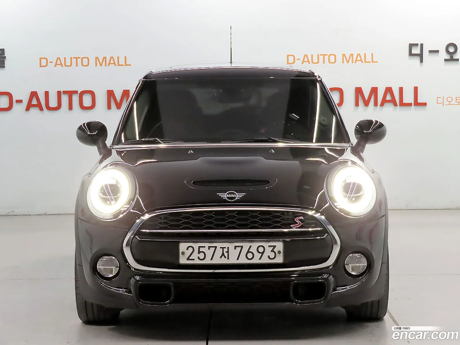 Mini Cooper S 2019 — 14