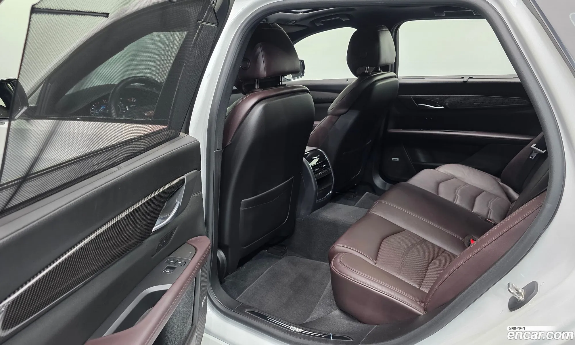 Cadillac CT6 2019 1G6K95RS3KU137304 — 7