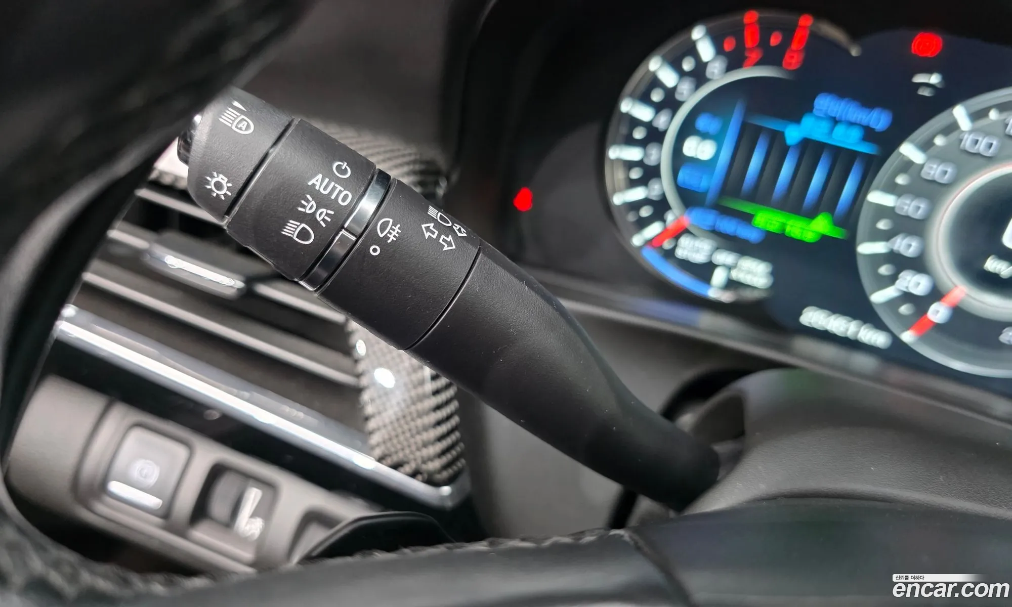 Cadillac CT6 2019 1G6K95RS3KU137304 — 31