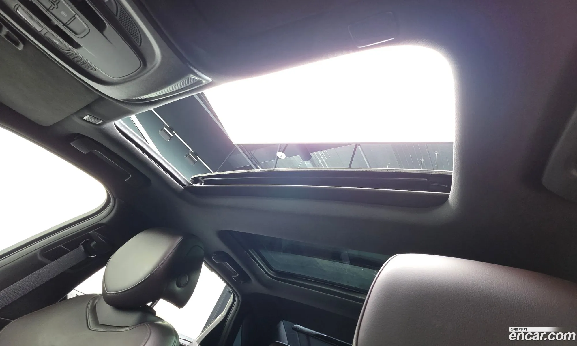 Cadillac CT6 2019 1G6K95RS3KU137304 — 11