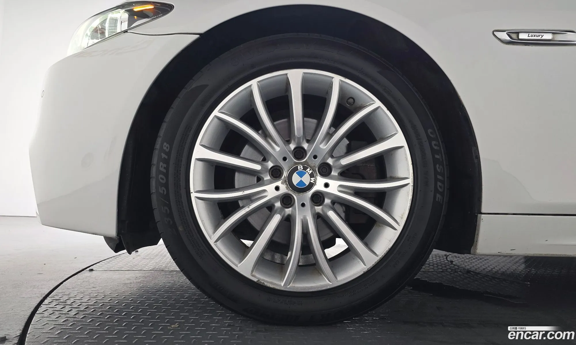 BMW 5 Series 2014 WBA5C3109ED767159 — 2