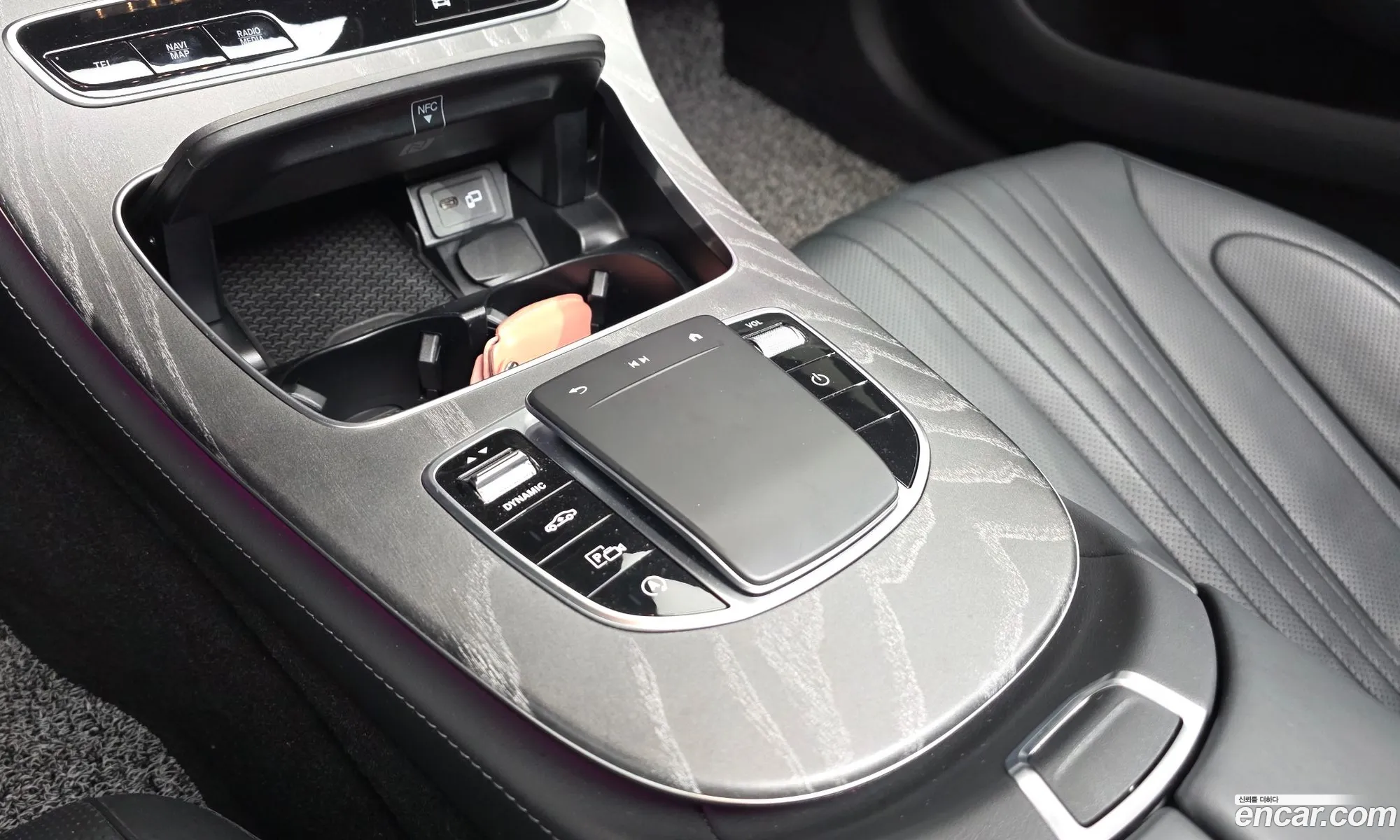 Mercedes-Benz CLS-Class C257 2022 — 23