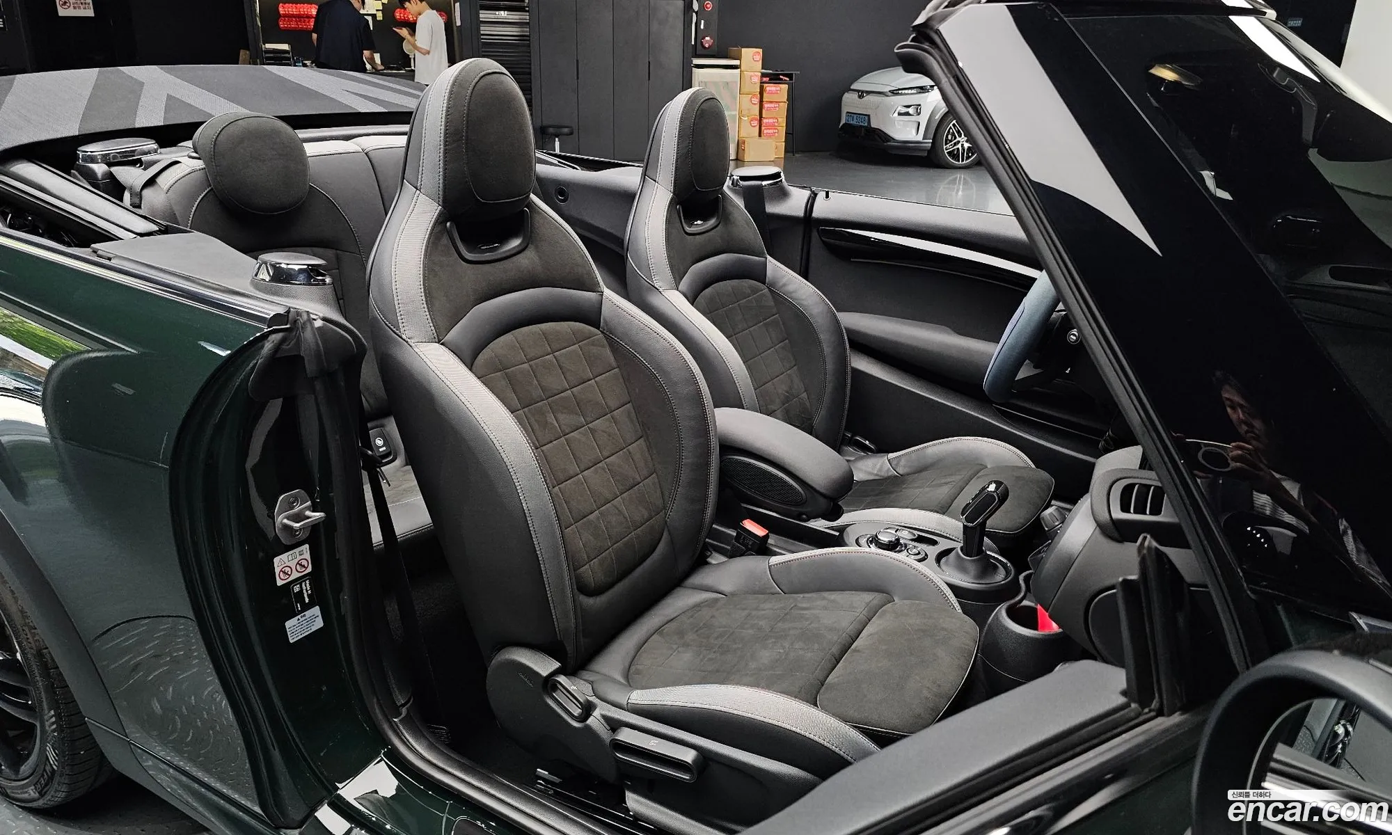 Mini Cooper S Convertible 2024 WMW71DL0XR3S30233 — 13