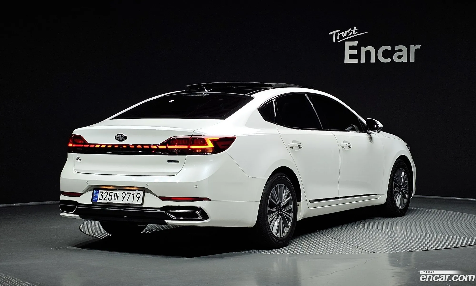 Kia K7 Premier Hybrid 2019 — 15
