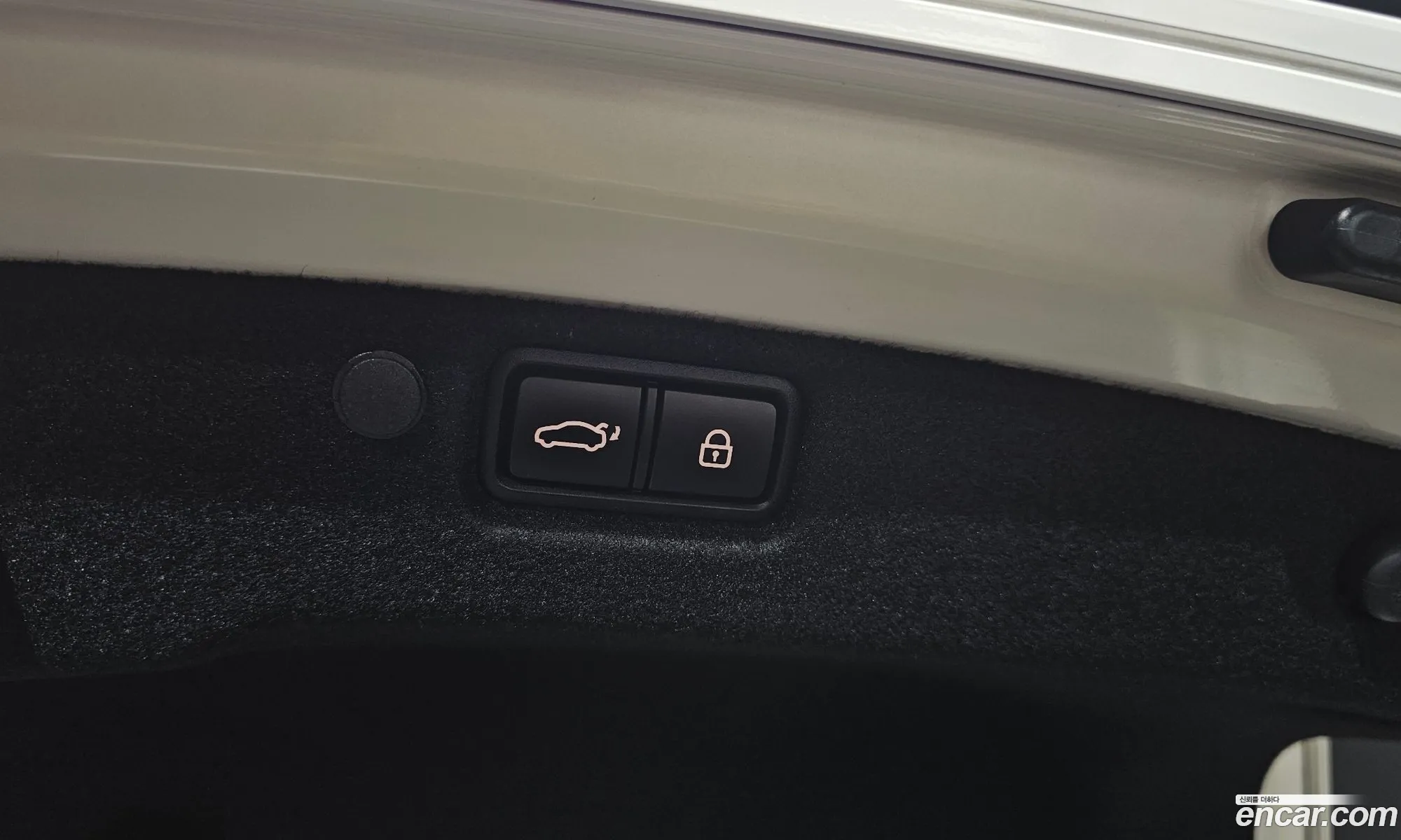 Kia K7 Premier Hybrid 2019 — 9