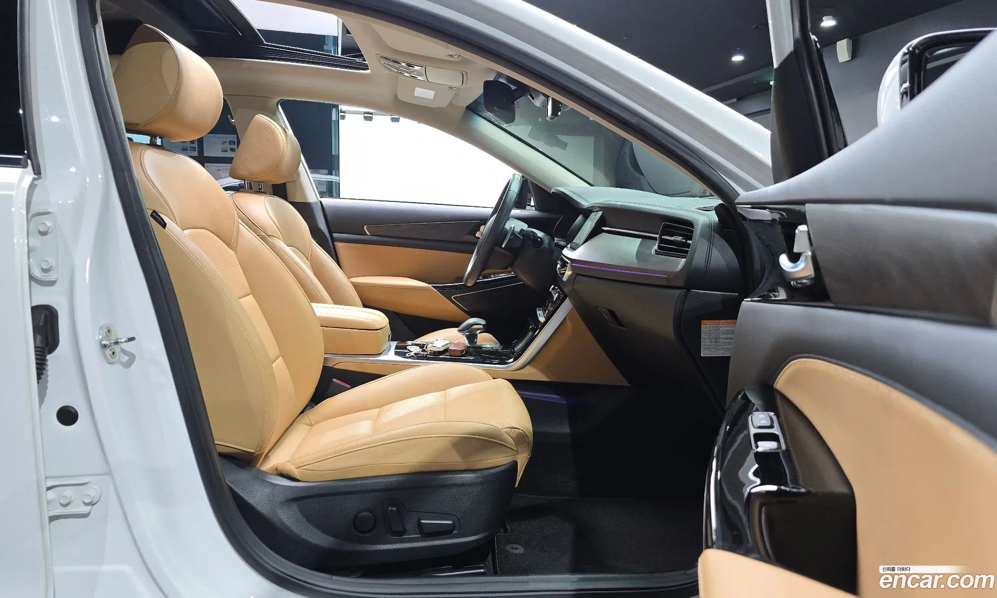 Kia K7 Premier Hybrid 2019 — 29
