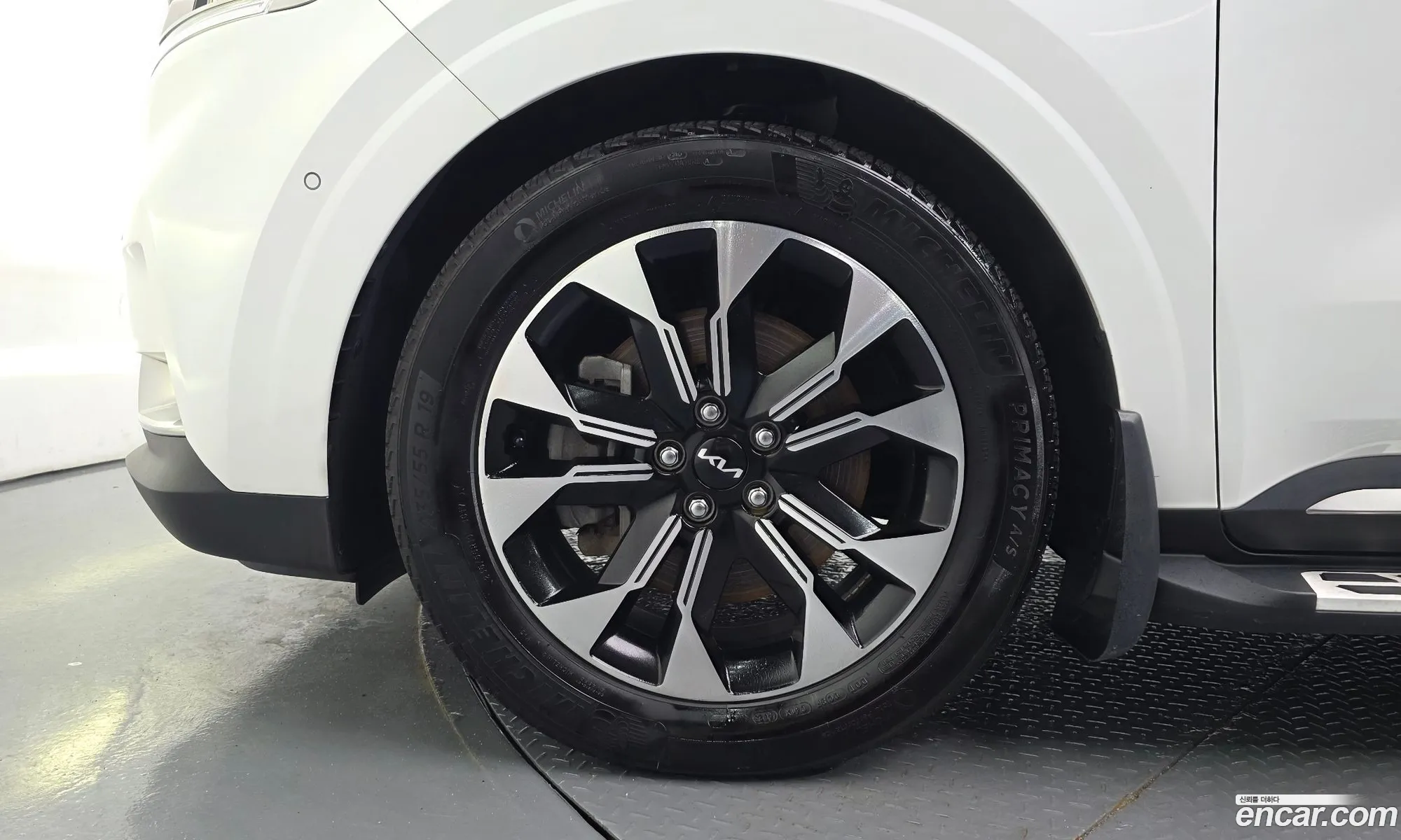 Kia Carnival 2022 — 8