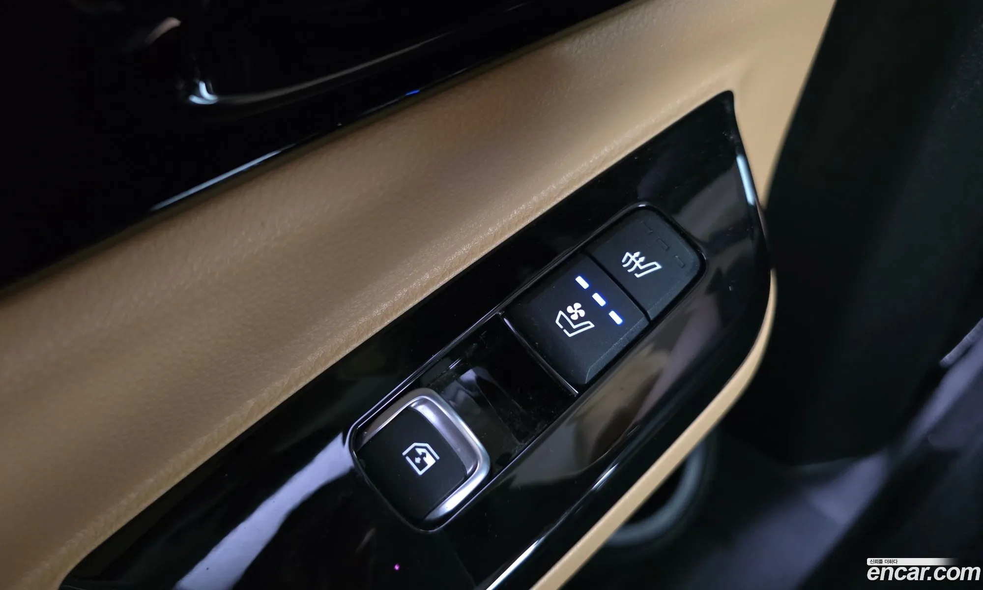 Kia Carnival 2022 — 7