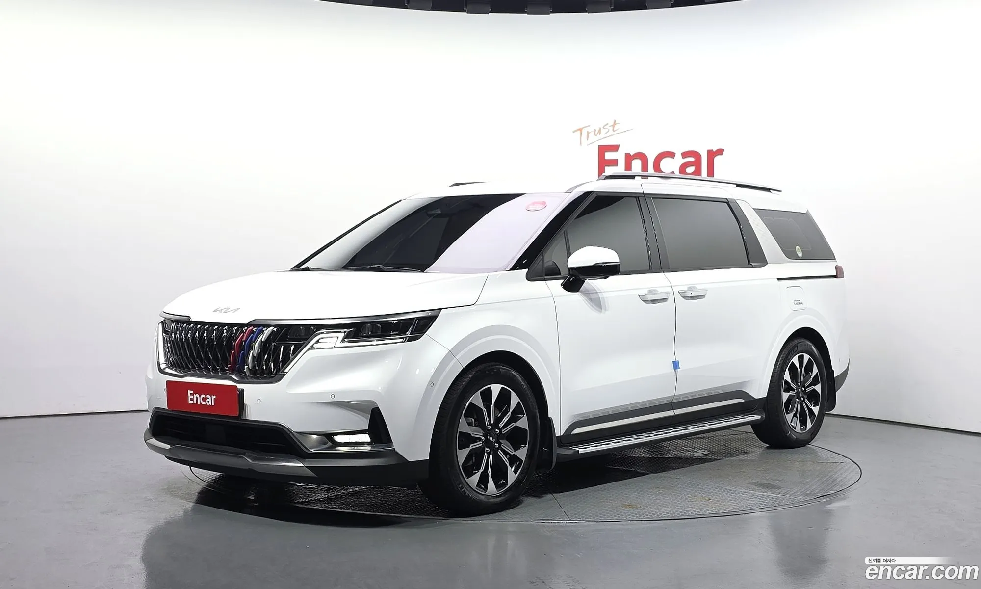 Kia Carnival 2022 — 14