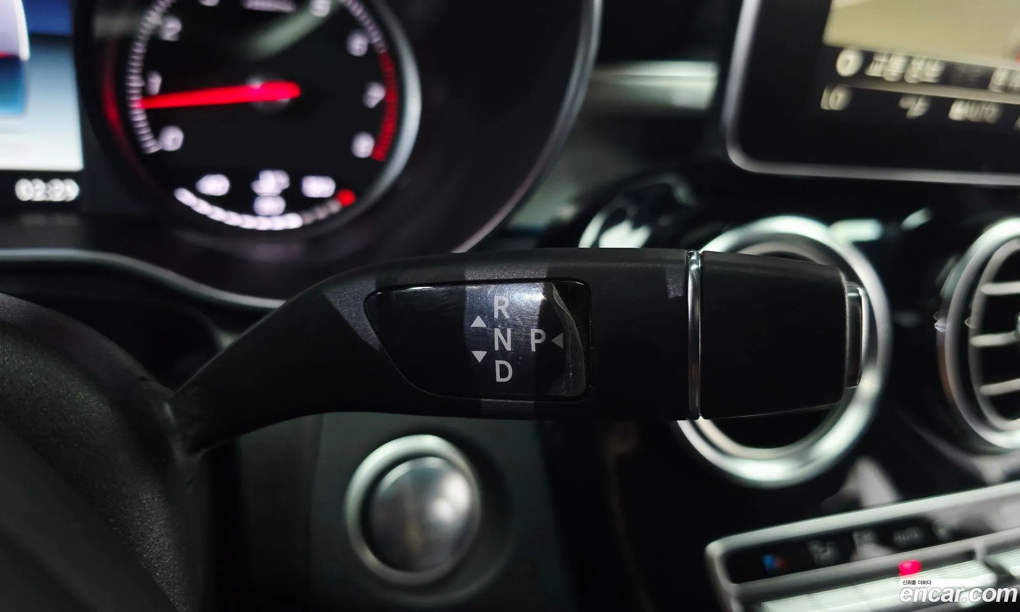 Mercedes-Benz GLC-Class X253 2019 — 18
