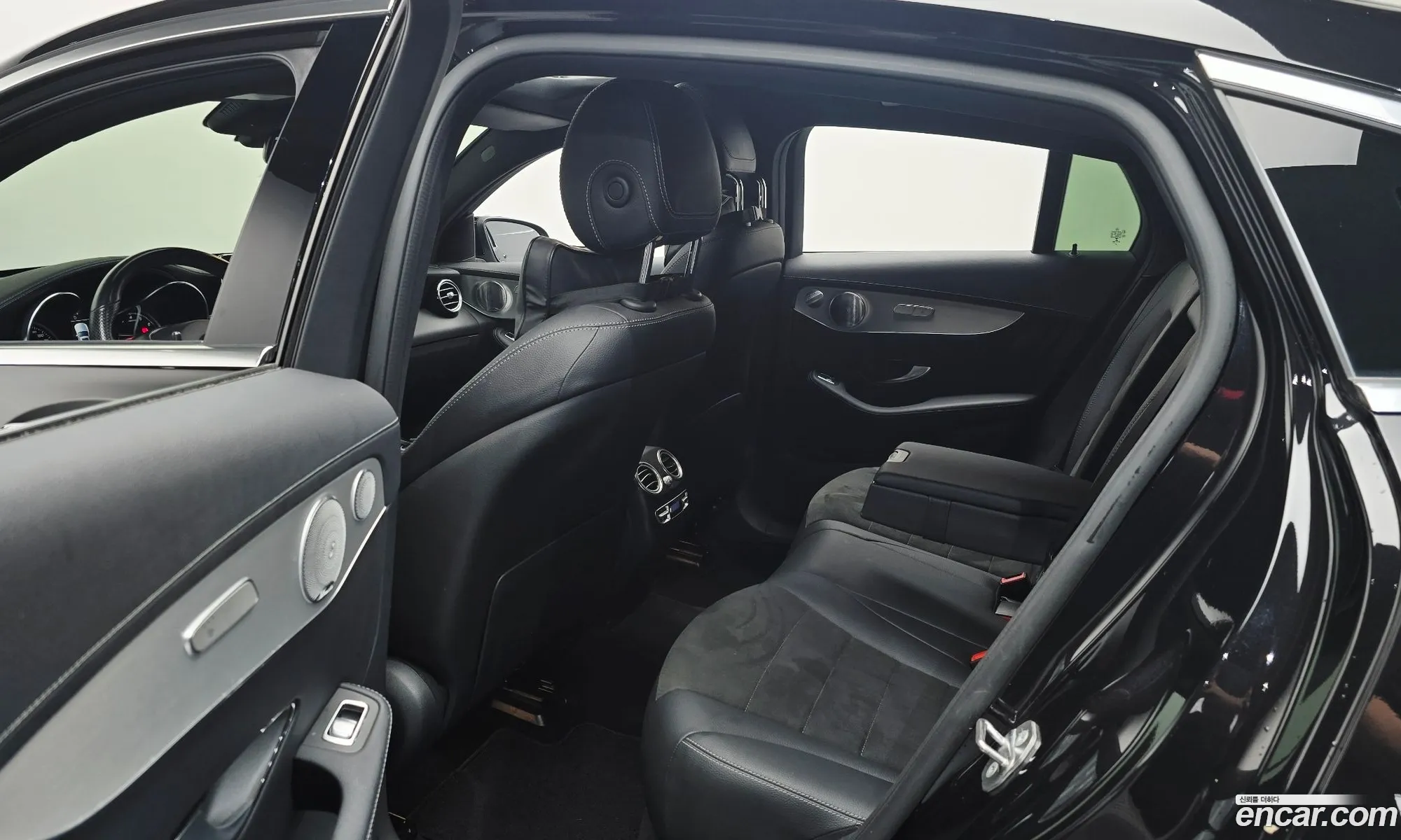 Mercedes-Benz GLC-Class X253 2019 — 12