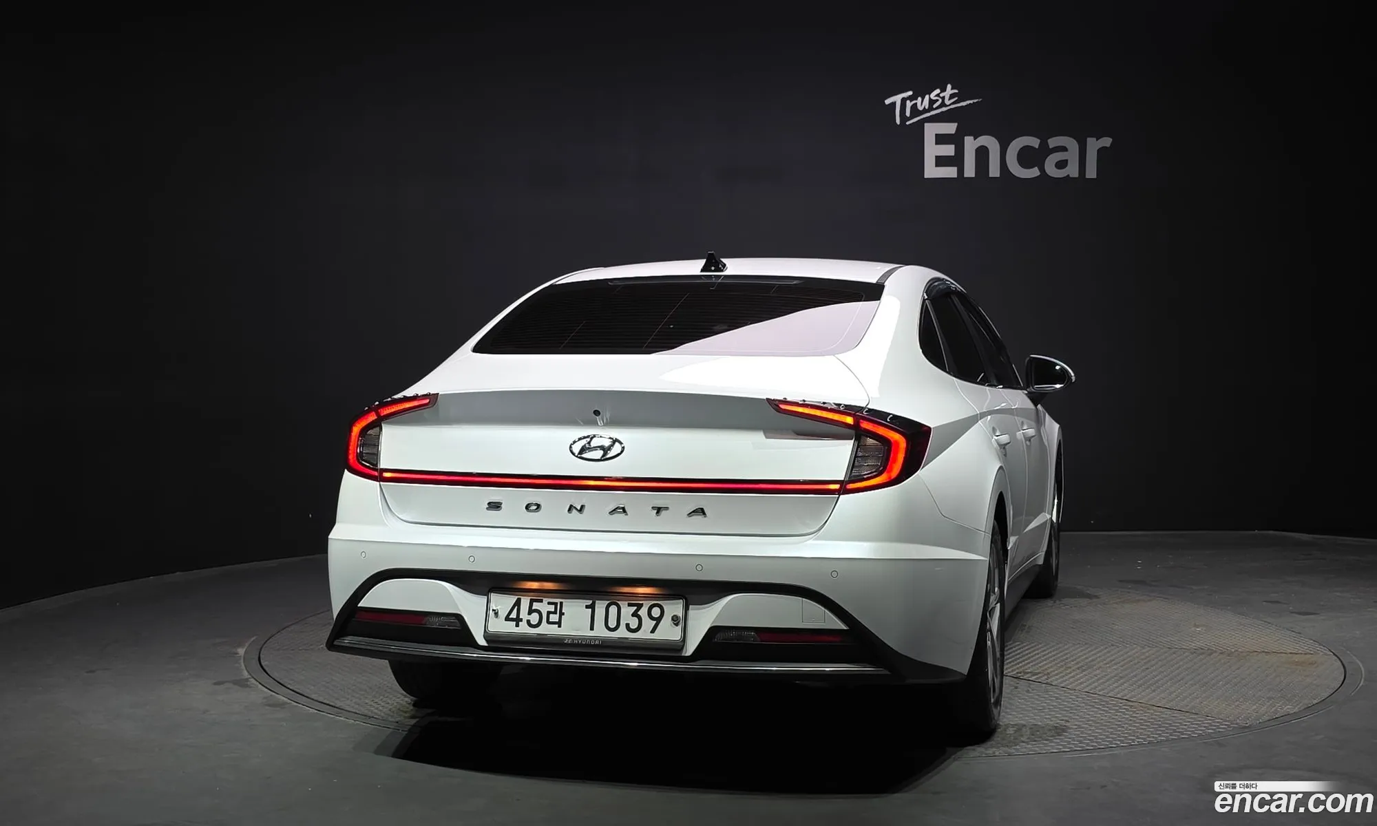 Hyundai Sonata 2019 KMHL341DBLA051123 — 2
