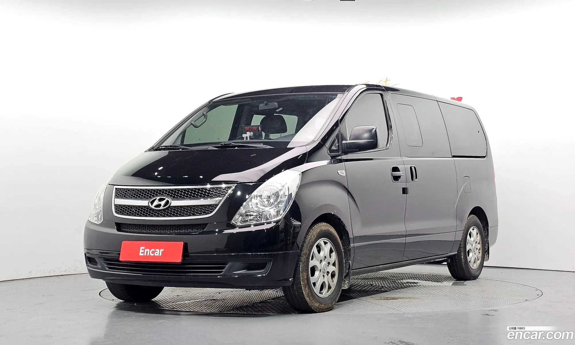 Hyundai Grand Starex 2013 — 2