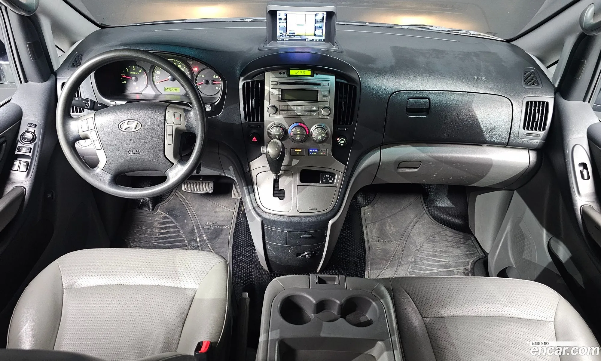 Hyundai Grand Starex 2012 — 2
